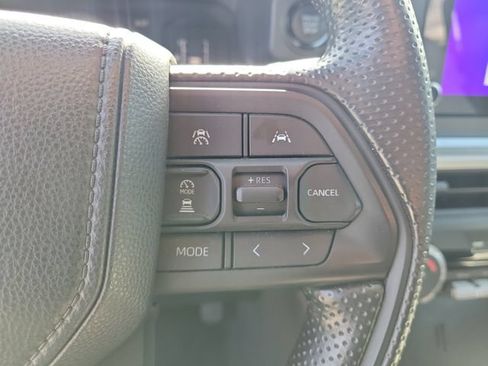 Used 2024 Toyota Tacoma SR5 AWD/4WD image 22
