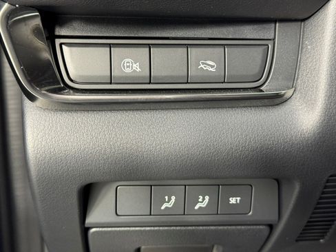 Used 2025 MAZDA CX-30 AWD 2.5 S w/ Preferred Package image 17