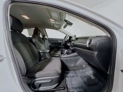 Used 2020 Kia Forte LXS image 31