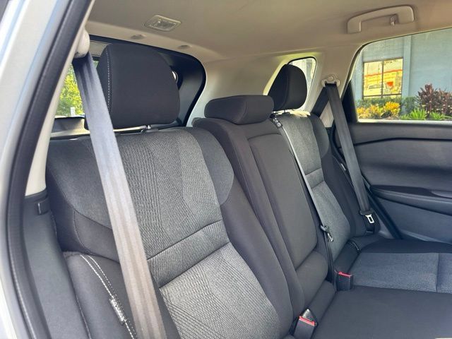 Used 2025 Nissan Rogue SV AWD/4WD image 15