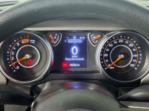 Used 2022 Jeep Wrangler Unlimited Sport image 16