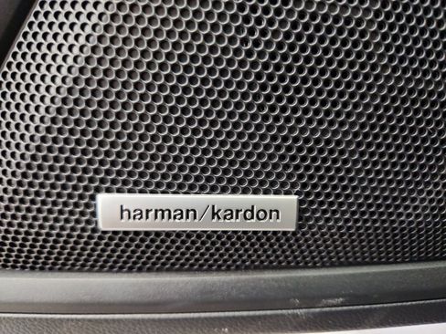 Certified 2025 Subaru Outback Touring XT w/ Popular Package #2 image 11