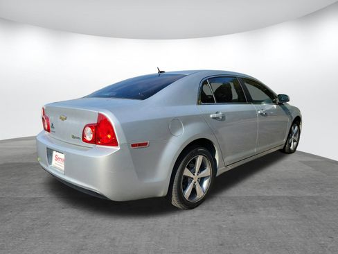 Used 2010 Chevrolet Malibu Hybrid image 18
