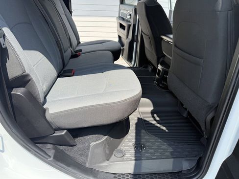 Used 2023 RAM 2500 Big Horn w/ Level 1 Equipment Group image 26