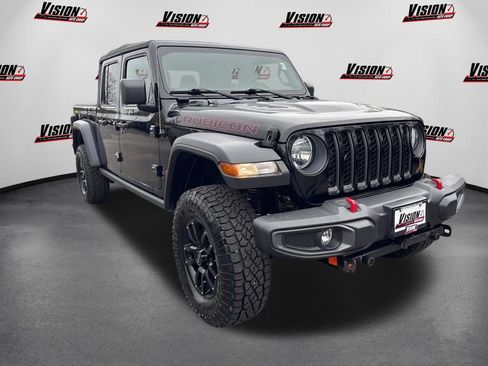 Used 2021 Jeep Gladiator Rubicon w/ Cold Weather Group AWD/4WD image 3