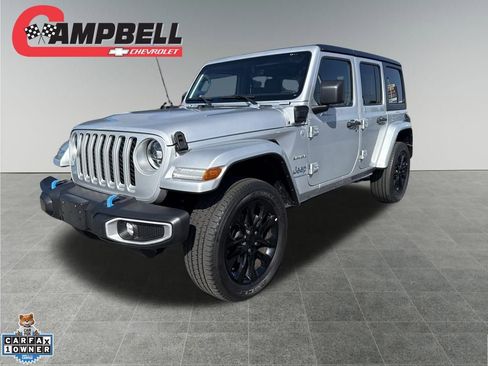 Used 2023 Jeep Wrangler Unlimited Sahara image 1