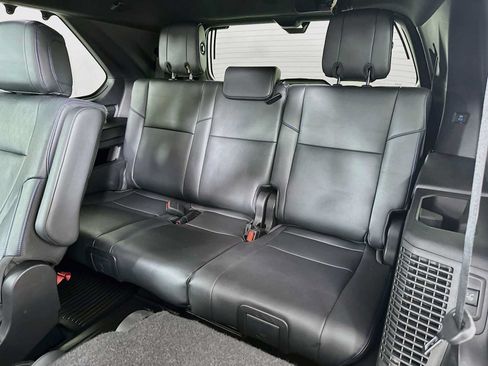 Used 2024 Toyota Sequoia Platinum AWD/4WD image 26