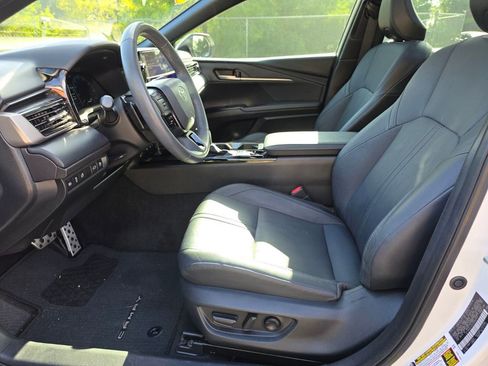Used 2025 Toyota Camry XSE FWD image 24
