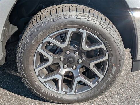 New 2026 Chrysler Pacifica Select image 29