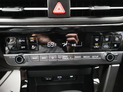New 2026 Kia Seltos S AWD/4WD image 21