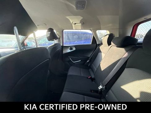 Certified 2025 Kia Soul LX FWD image 9