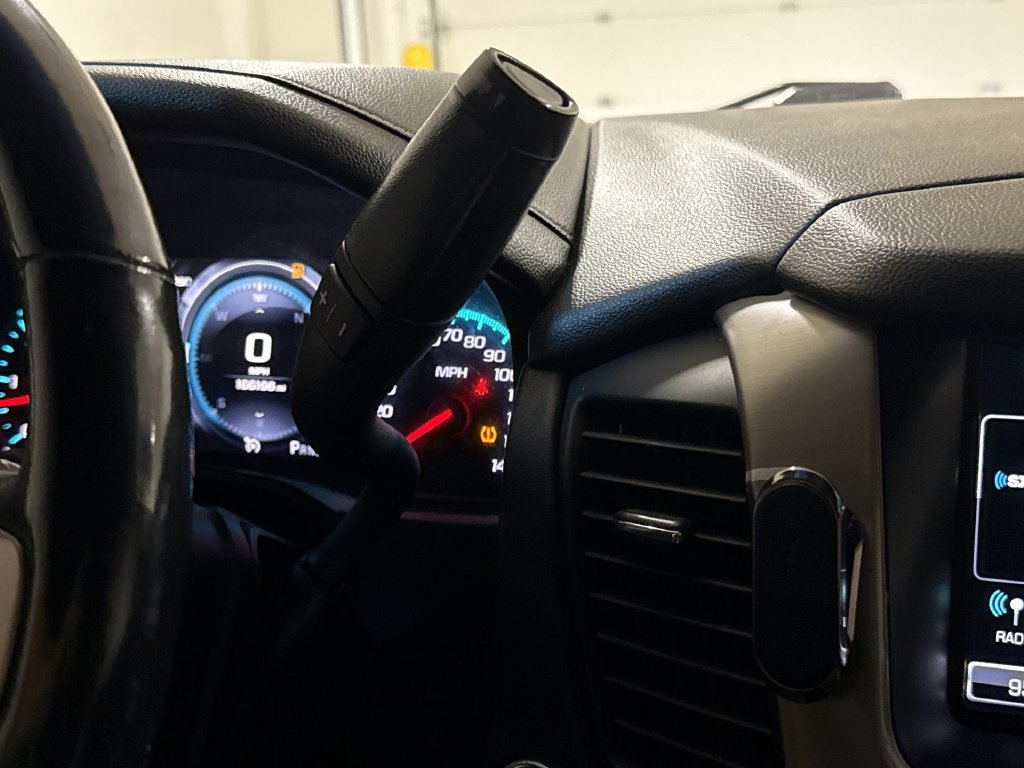 Used 2018 GMC Yukon Denali AWD/4WD image 18