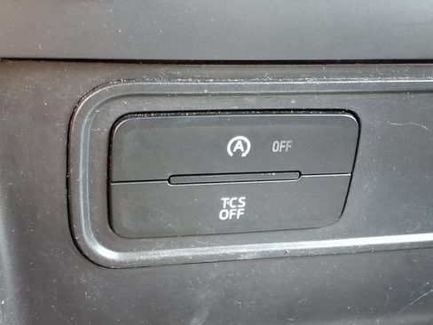 Used 2018 Ford EcoSport SES w/ SES Cold Weather Package AWD/4WD image 15