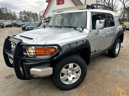 Used 2007 Toyota FJ Cruiser 4WD AT image 7