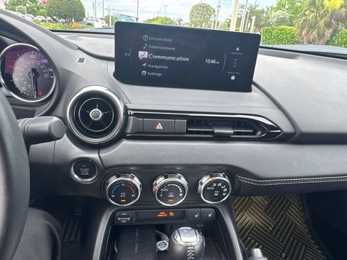 Used 2024 MAZDA MX-5 Miata RF Grand Touring RWD image 23