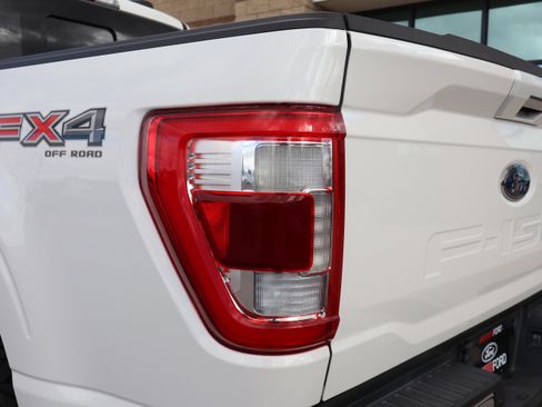 Used 2021 Ford F150 Lariat w/ Equipment Group 502A High image 19