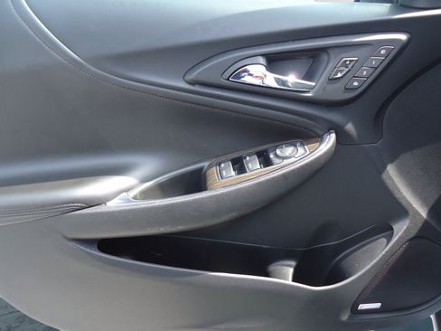 Used 2020 Chevrolet Malibu Premier FWD image 24