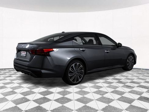 Used 2023 Nissan Altima 2.5 SL FWD image 20