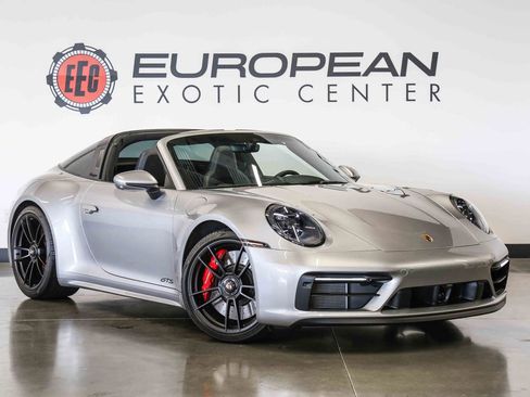Used 2022 Porsche 911 Targa 4 GTS AWD/4WD image 1