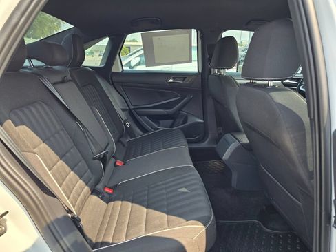 Certified 2023 Volkswagen Jetta Sport FWD image 13