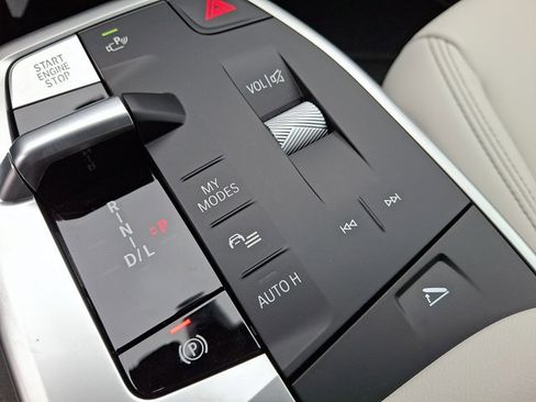 New 2026 BMW X1 xDrive28i w/ Technology Package image 22