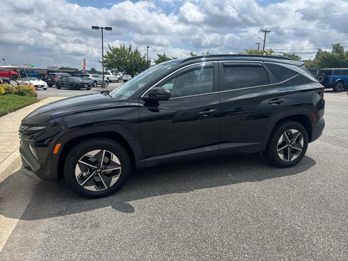 Used 2025 Hyundai Tucson SEL AWD/4WD image 1