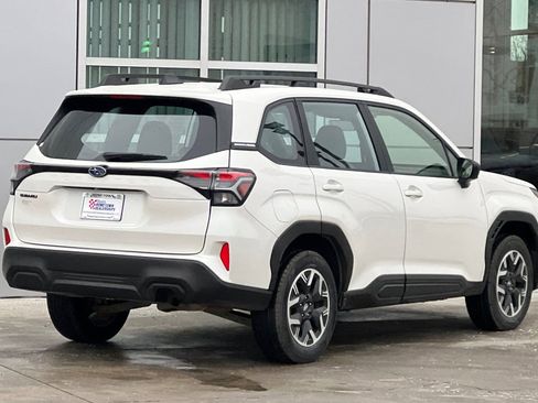 Used 2025 Subaru Forester image 4