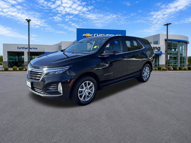 Used 2024 Chevrolet Equinox LT AWD/4WD image 3