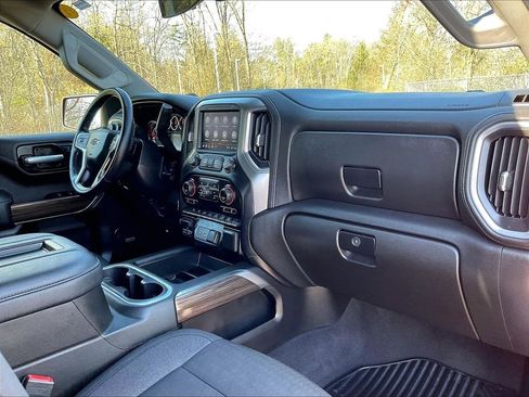 Used 2021 Chevrolet Silverado 1500 LT Trail Boss w/ Convenience Package II AWD/4WD image 14