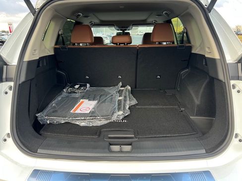 New 2026 Nissan Rogue Platinum w/ Platinum Premium Package AWD/4WD image 35