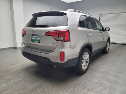 Used 2014 Kia Sorento EX image 9