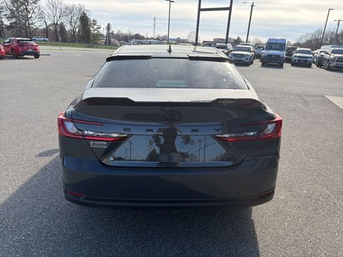 Used 2025 Toyota Camry LE image 7