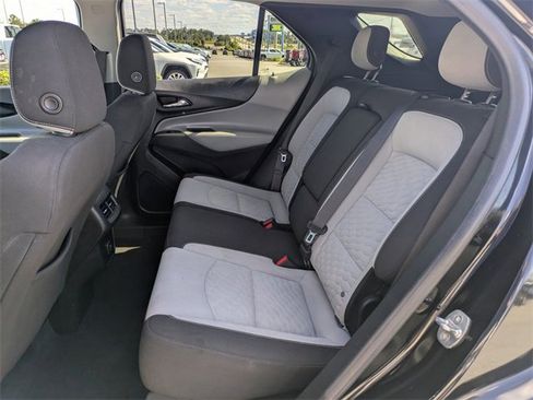 Used 2020 Chevrolet Equinox LT image 16