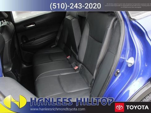 Used 2024 Toyota Corolla Cross XLE image 14