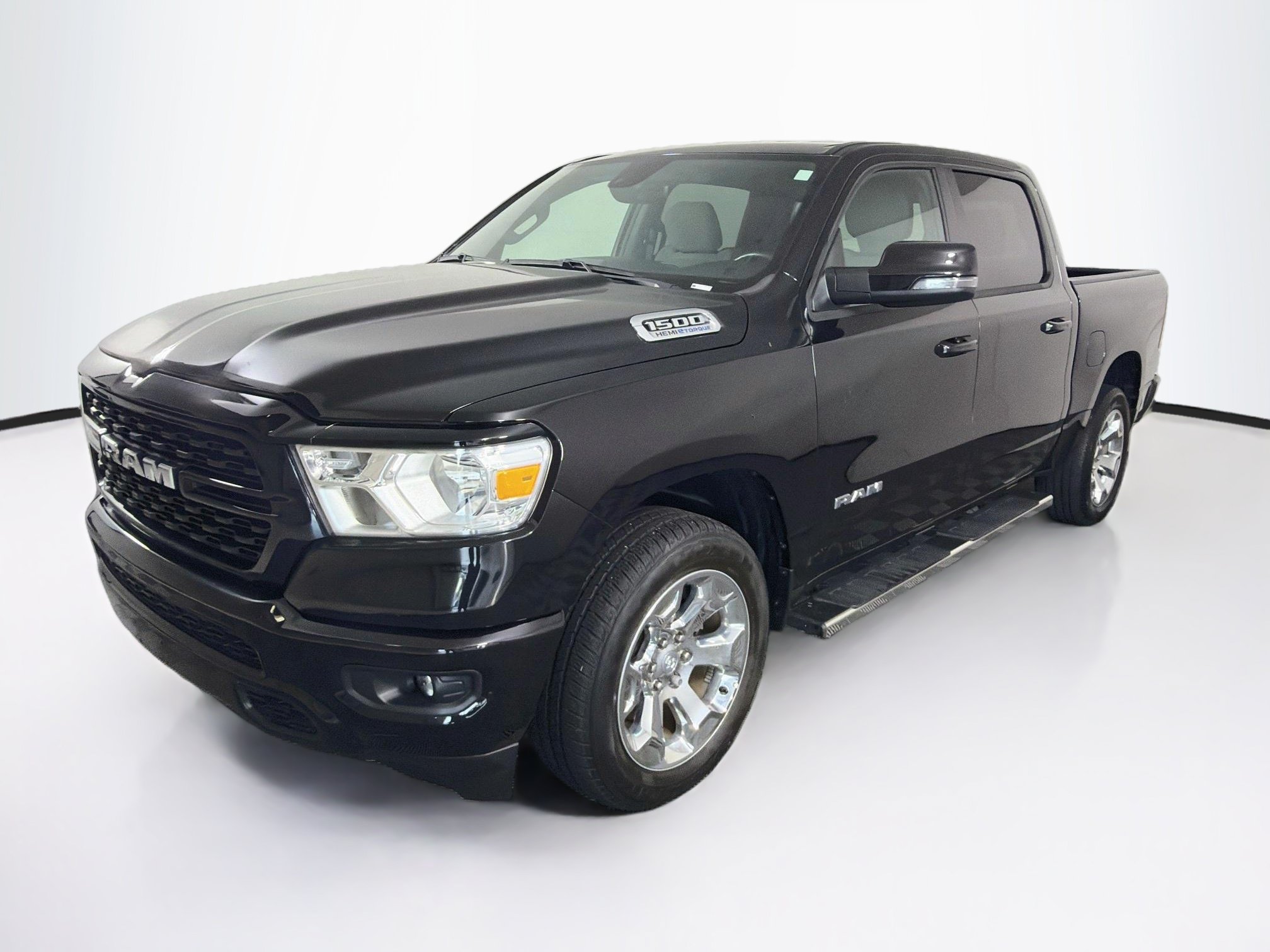 Used 2023 RAM 1500 Big Horn AWD/4WD image 3