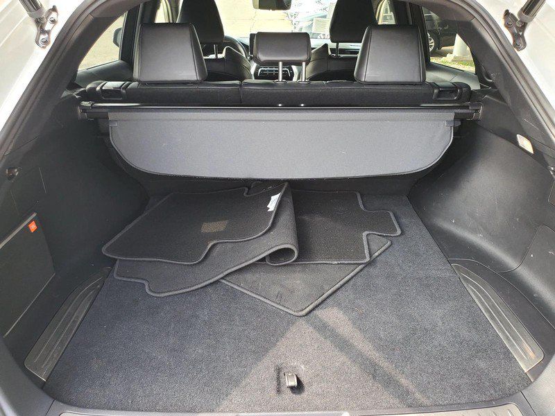 Used 2022 Toyota Venza Limited AWD/4WD image 16