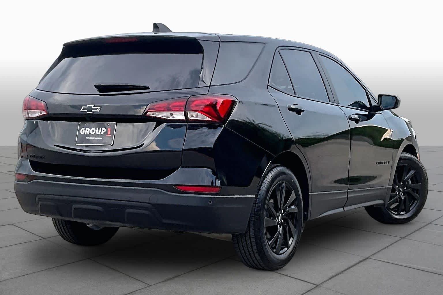 Used 2024 Chevrolet Equinox LS w/ LS Convenience Package FWD image 13