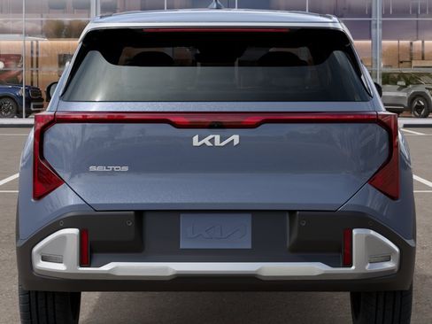 New 2027 Kia Seltos EX FWD image 13