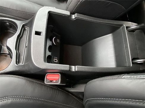 Used 2020 Jeep Cherokee Limited w/ Technology Group image 21