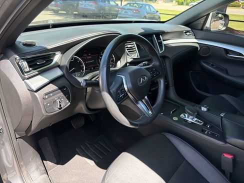 Certified 2021 INFINITI QX50 Luxe w/ Appearance Package image 16