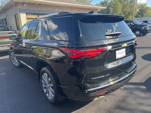 Used 2023 Chevrolet Traverse Premier image 4