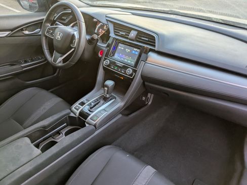 Used 2018 Honda Civic EX image 29