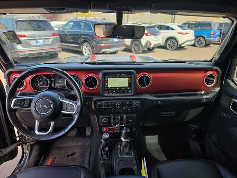 Used 2020 Jeep Gladiator Rubicon image 15