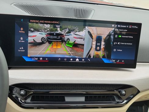 New 2026 BMW 330i Sedan w/ Convenience Package RWD image 27