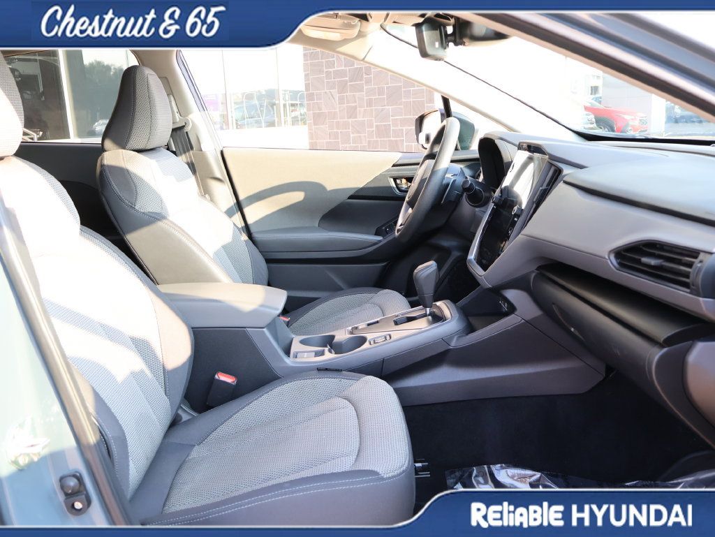 Used 2024 Subaru Crosstrek 2.0i Premium AWD/4WD image 9