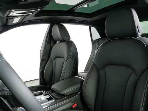 New 2026 Audi RS 3 image 5