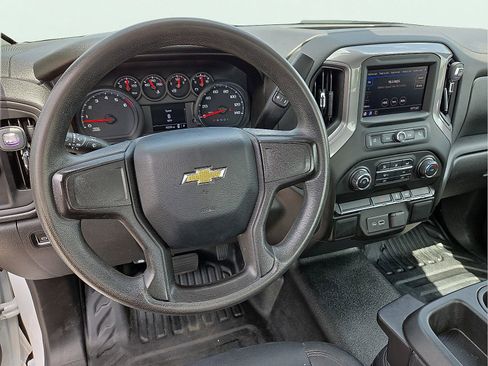 Used 2021 Chevrolet Silverado 1500 W/T RWD image 10
