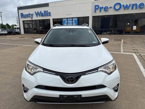 Used 2018 Toyota RAV4 XLE w/ Plus Extra Value Package FWD image 4