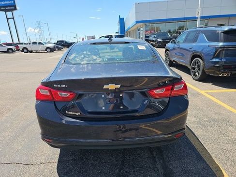 Used 2023 Chevrolet Malibu LT FWD image 4