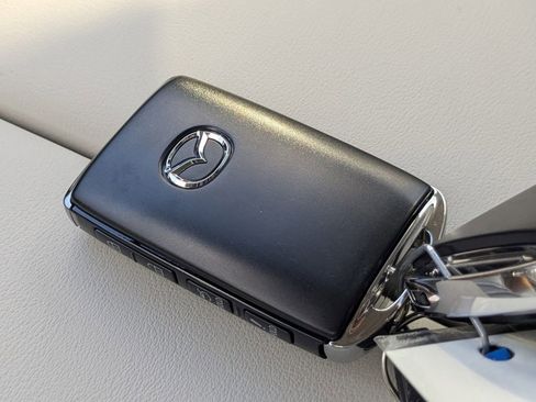 New 2026 MAZDA CX-90 3.3 Turbo w/ Premium Plus Pkg image 34